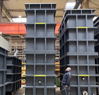 Cuves en PPH fretté pour un équipementier de l'aéronautique